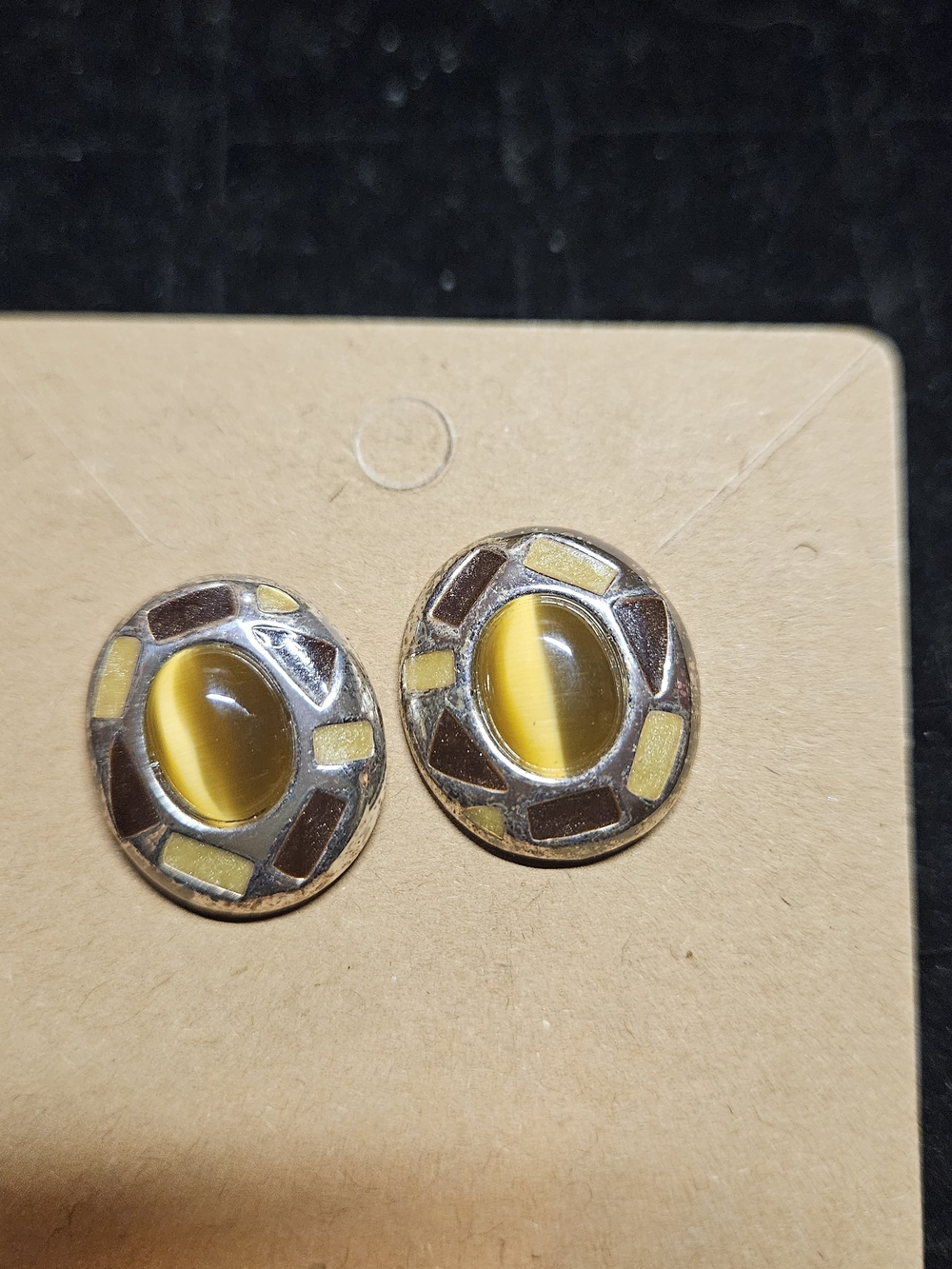 Vintage-Inspired Yellow Cat's Eye Oval Stud Earrings